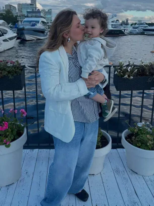 Катя Добрякова с сыном