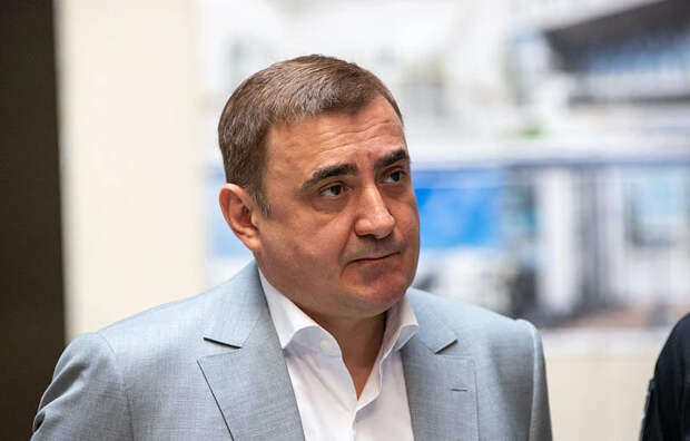 Бывший губернатор Алексей Дюмин поздравил туляков с наступающими праздниками