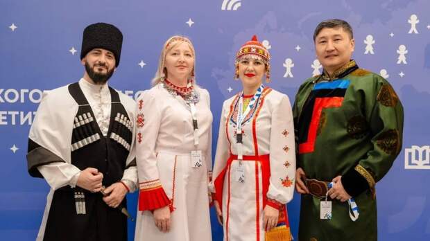 Объединяя просветителей: III Форум наставников в Центре знаний «Машук»