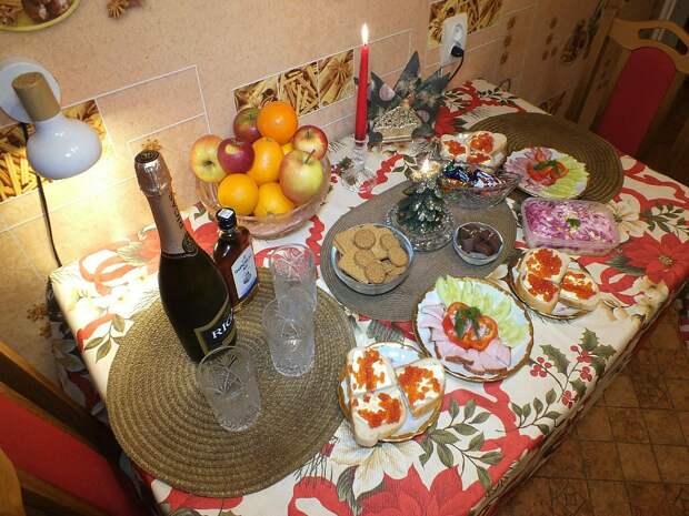 Избегайте переедания: рекомендации тюменских медиков на продолжительный праздничный период