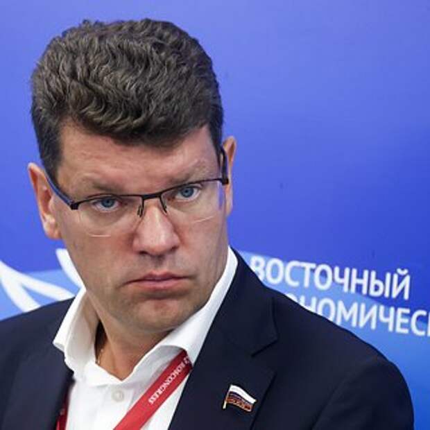 В России отреагировали на введение восьмого пакета санкций ЕС