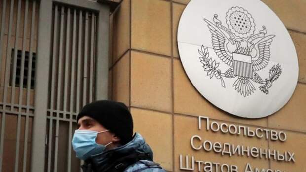 Без виз: почему США решили не пускать к себе россиян