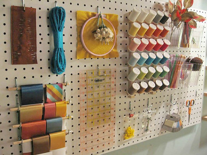 Pegboard из дерева и нет (подборка)