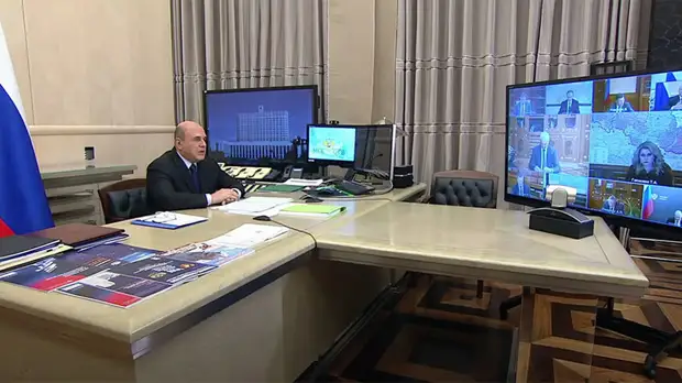 «Невозможно будет потерять или испортить»: Мишустин — о цифровом аттестате образования