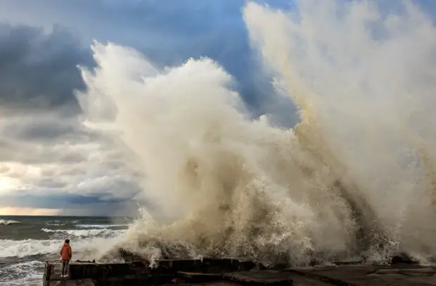 С дом и выше: самые большие волны в мире