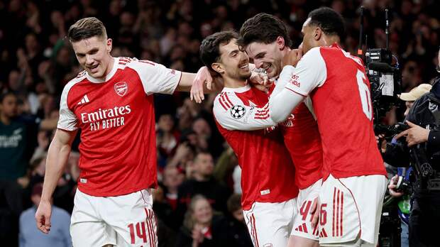 «Арсенал» всухую дома обыграл «Байер» и вышел в 1/4 финала Лиги чемпионов