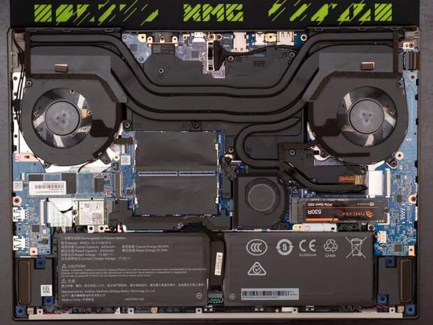 фото XMG NEO 16 внутри фото XMG NEO 16 внутри