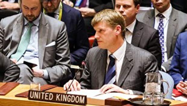 Исполняющий обязанности постоянного представителя Великобритании при ООН Джонатан Аллен на заседании совета безопасности ООН в Нью-Йорке. 14 марта 2018