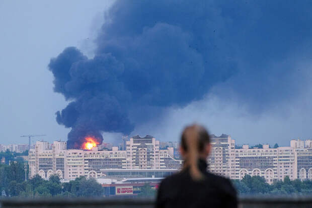 Поврежденные дома, сгоревшая нефтебаза, взорванные дороги: к какому ущербу привел мятеж Пригожина