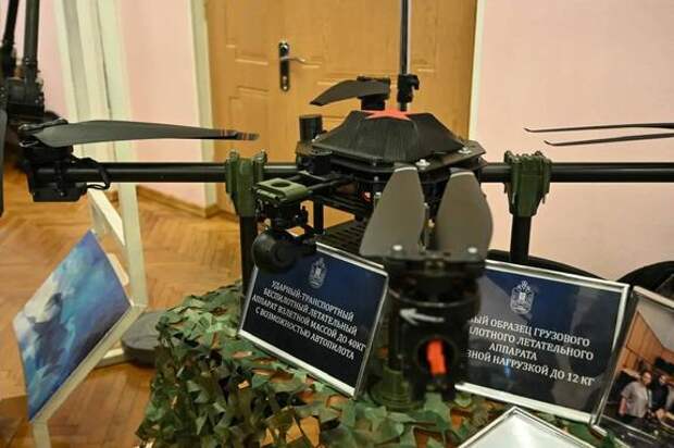 В Петербурге обсудили роботизацию и производство беспилотников