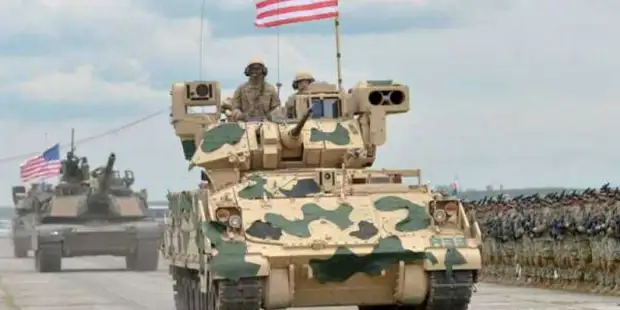 НАТО оправляет танки на Украину: кого заставят делиться техникой?