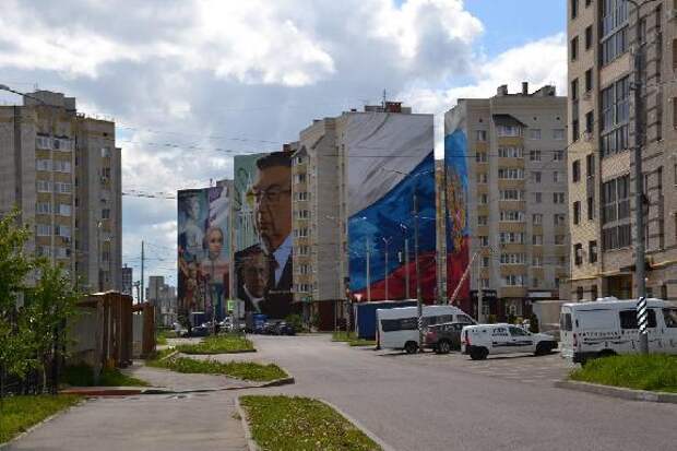 У скольких тамбовчан высокая зарплата, какая судьба ждёт Торговые ряды и насколько вырос объём промышленных отходов: что писали про область федеральные и межрегиональные СМИ