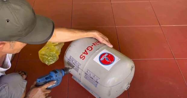 Как сделать дровяную печь на дачу (из газового баллона)