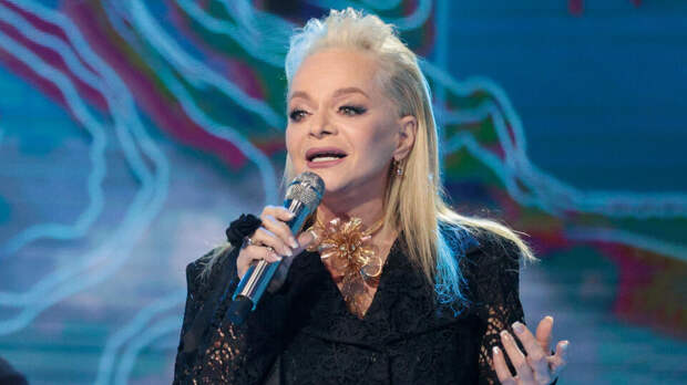 Суд обязал дропперов из дела Долиной выплатить ей почти 49 млн рублей