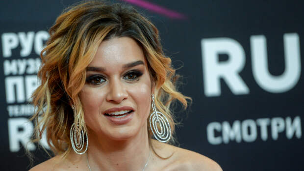 «Останусь жирной»: Ксения Бородина пожаловалась на лишний вес