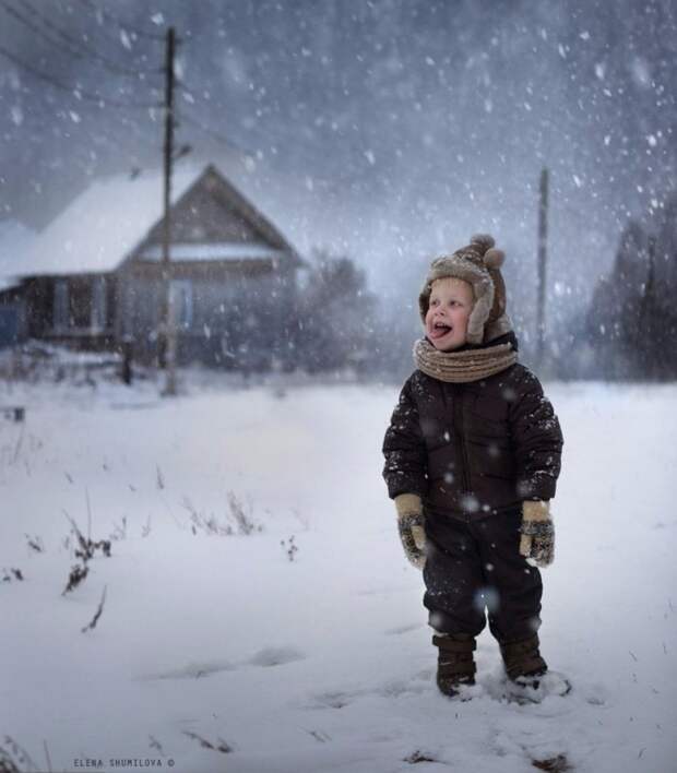 Зимние снимки о счастливом детстве в деревне от Елены Шумиловой