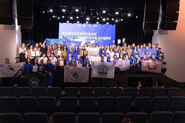 Студотряды помогли почти 15 тыс. жителей Татарстана в рамках акции «Снежный десант РСО»