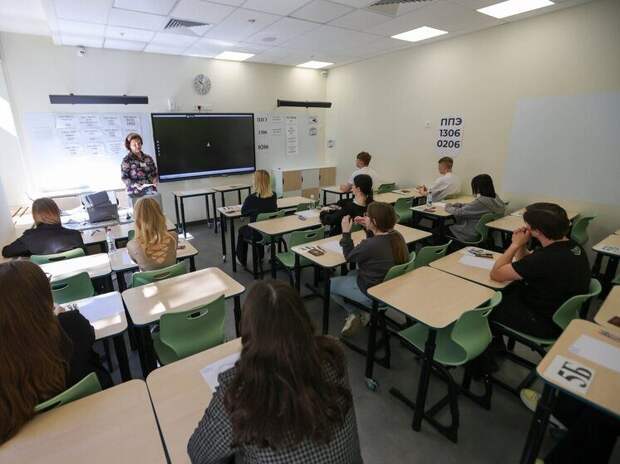 Почему в 2026 сделали экзамены такими длинными. ЕГЭ в июле и ОГЭ в июне