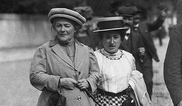 Клара Цеткин: история борьбы, любви и мести женщины, подарившей нам 8 Марта