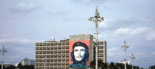 Bloomberg: США пообещали заменить Кубе СССР