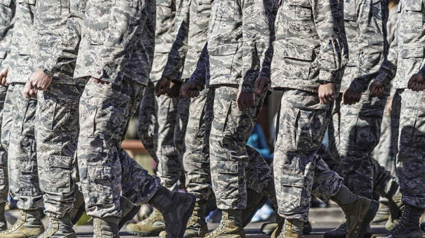 WSJ: военные США пострадали при ударе Ирана по базе в Саудовской Аравии