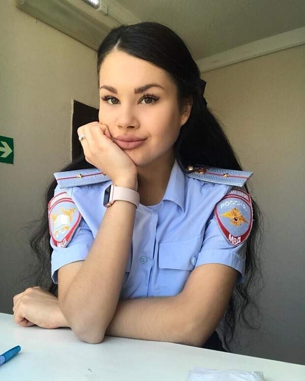 В форме
