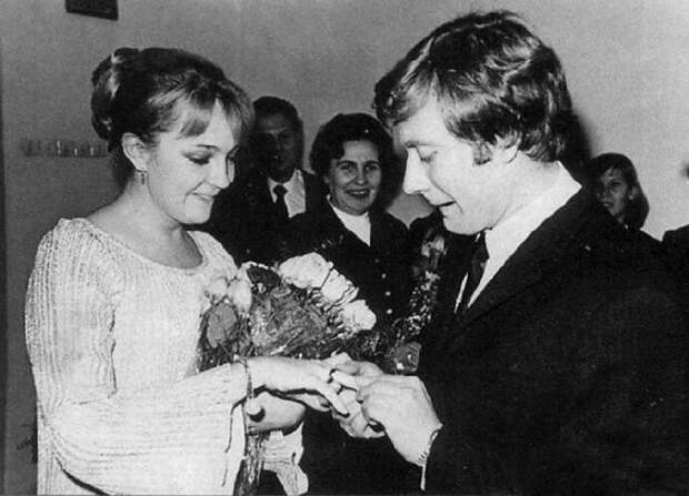 Анрей Миронов и Екатерина Градова, 1971 актеры, звезды, знаменитости, политики, свадьба, эстрада