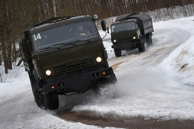 На Балтийском флоте проходит специальная подготовка военных водителей