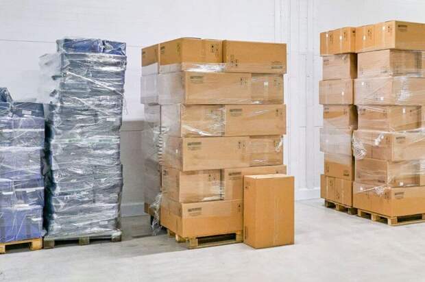 Владелец техцентра в Царицыне отправил бойцам СВО плиты и дизельные отопители. Фото: Е. Самарин mos.ru. Пресс-служба мэра и Правительства Москвы