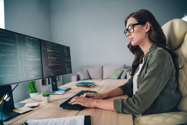 Юрист Хаминский: сотрудники должны работать в офисе при комфортных условиях