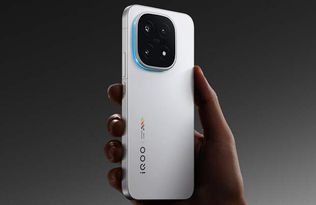 Один из самых доступных смартфонов на Snapdragon 8 Elite Gen 5 — iQOO 15 — стал хитом в Китае: продажи взлетели на 280% в сравнении с iQOO 13