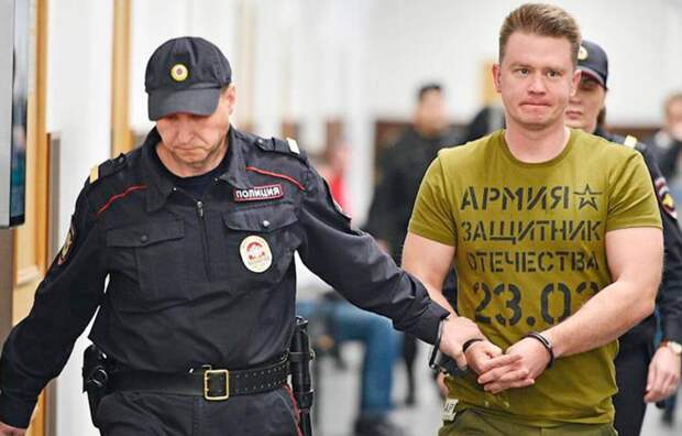 Следователи нашли у бывшего куратора банков в ФСБ имущества более чем на 1 млрд рублей Следователи нашли у бывшего куратора банков в ФСБ имущества более чем на 1 млрд рублей