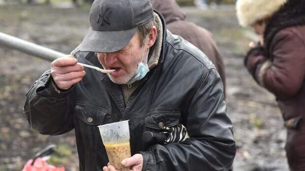 "Краина мрий" доедает отходы. На Украине запускают продуктовые банки