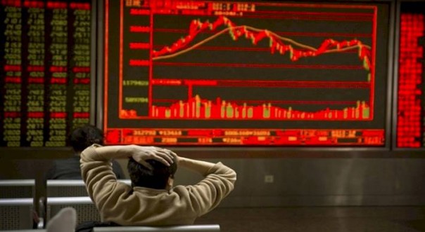 Китайские биржи обвалились на фоне вспышки эпидемии коронавируса