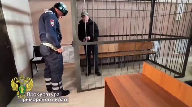 В Приморье сразу по двум статьям осудят главу одного из населенных пунктов