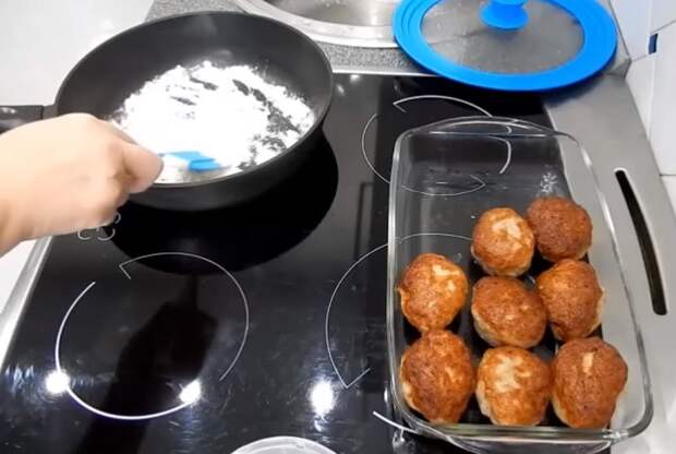 подлива для котлет сметанная
