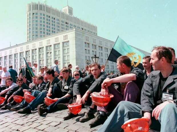 Шахтеры на Горбатом мосту могли б стать одним из катализаторов путча