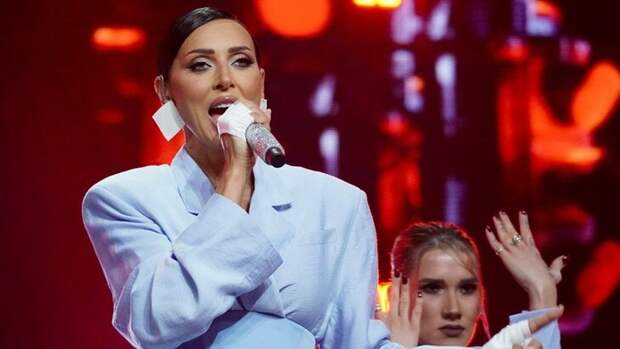 Певица Алсу заявила, что в разрушении семьи нельзя винить только любовниц