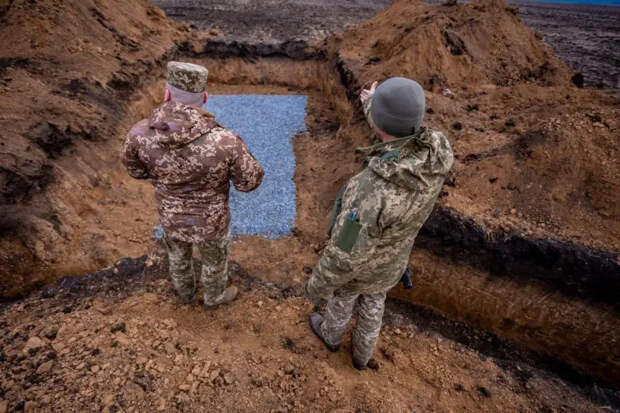 Украинский ТГ-канал: В Генштабе ВСУ особых надежд на новую линию обороны «имени Зеленского» не возлагают