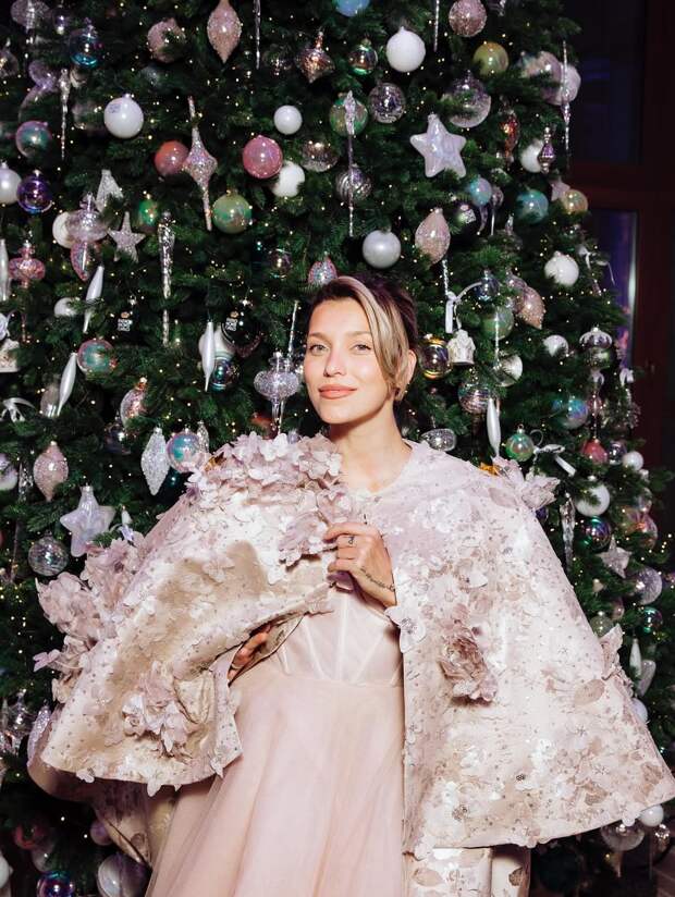 «Я тогда перестану видеть семью»: Регина Тодоренко объяснила, почему не покоряет музыкальную индустрию