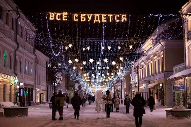 Световые инсталляции украсили исторический квартал в центре Нижнего Новгорода