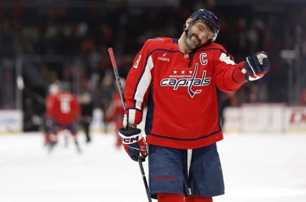 Овечкин вышел на третье место по числу заброшенных шайб в НХЛ в декабре