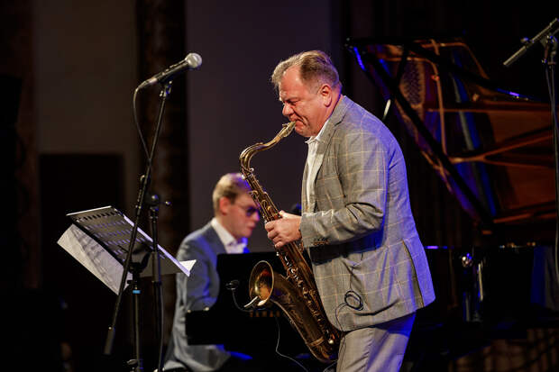 Игорь Бутман