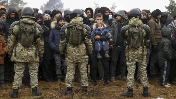 Лукашенко предложил отправить мигрантов на «Белавиа» в Мюнхен