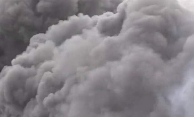 Опубликовано видео последствий российского удара по украинскому химическому заводу