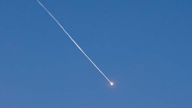 Ракета из Ирана поразила нефтяной танкер в территориальных водах Катара