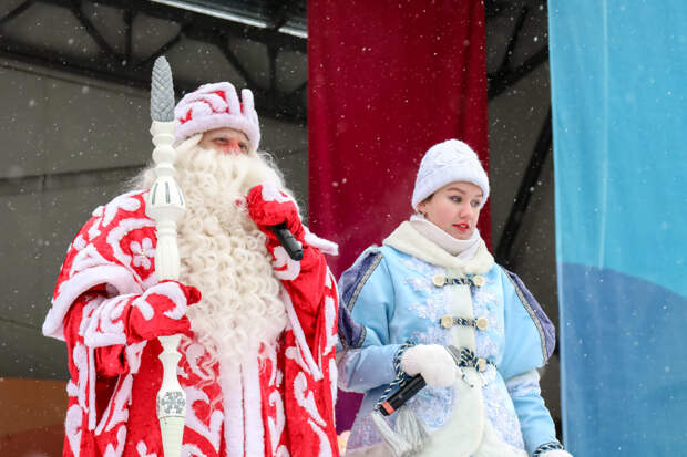 В Петербурге обокрали Деда Мороза и Снегурочку