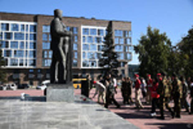 Воинские почести красноармейцев в Барнауле / Фото: barnaul.org