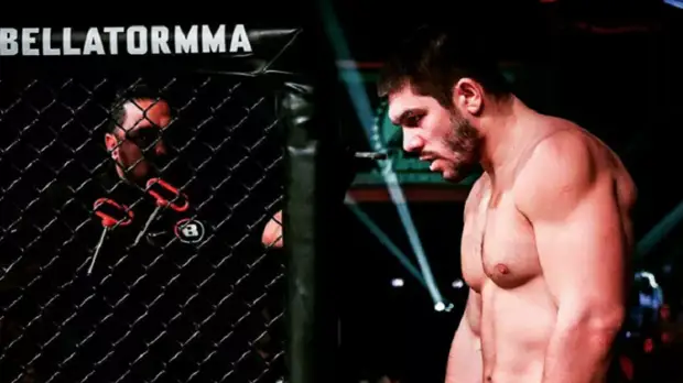 Молдавский победил Джонсона и стал временным чемпионом Bellator