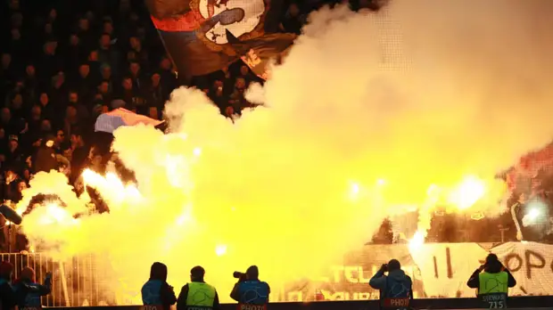 Сенников: введите формат 18+ на фанатских трибунах